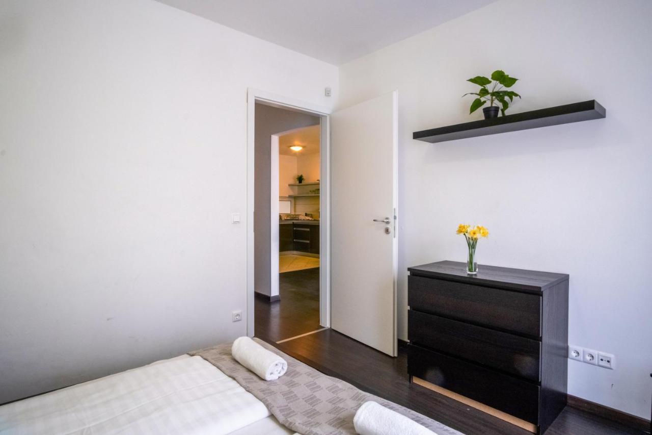 Myflat Siofok Beach Apartment Eksteriør bilde