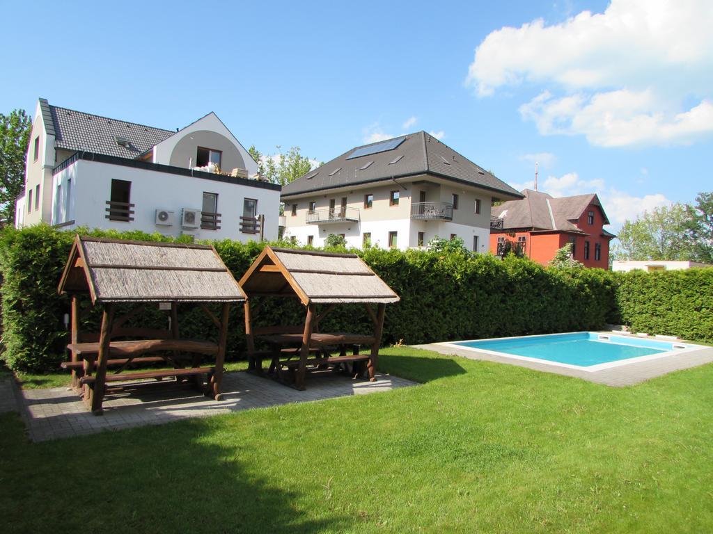Myflat Siofok Beach Apartment Eksteriør bilde
